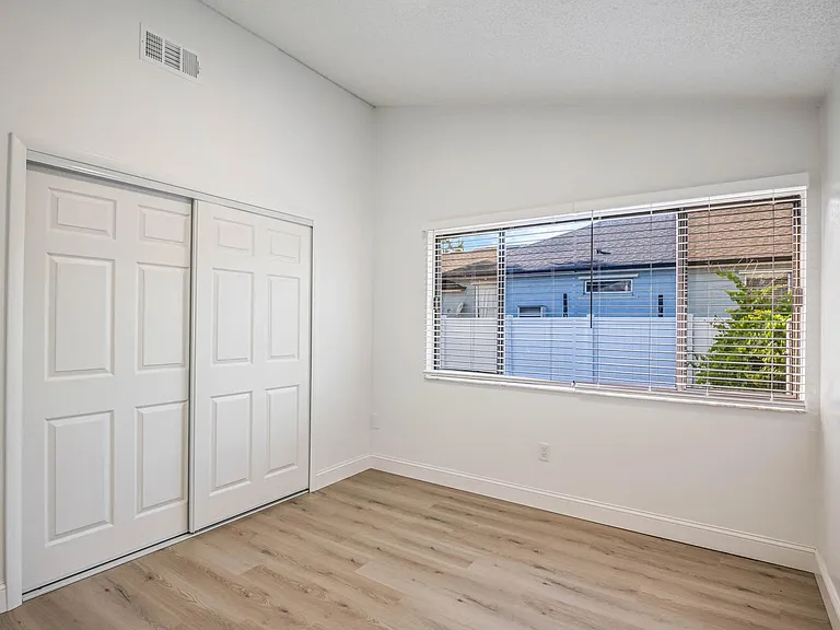 2861 Detached Cir SE — Photo 21