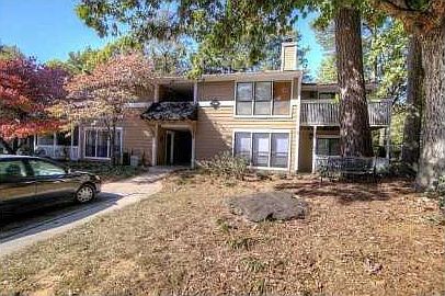 2nd image of 1121 Summit North Dr NE