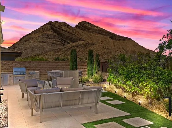 3060 Full Lotus Dr, Las Vegas, NV 89138