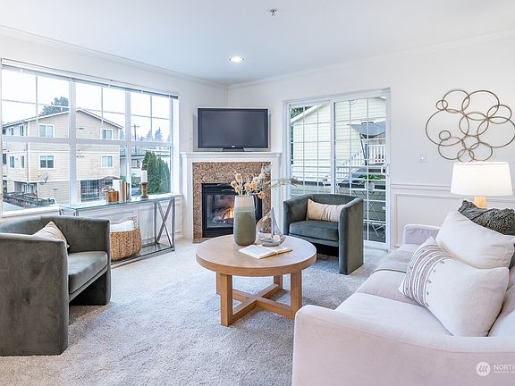 4th image of 10549 Stone Avenue N #203