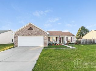 2516 Swan Sea Dr, Indianapolis, IN 46239