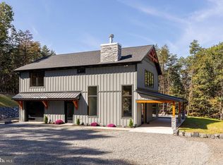 102 Bluffs Ridge Rd, Fort Ashby, WV 26719