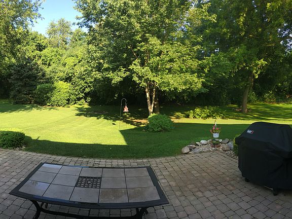 3rd image of 11627 N Crestwood Dr