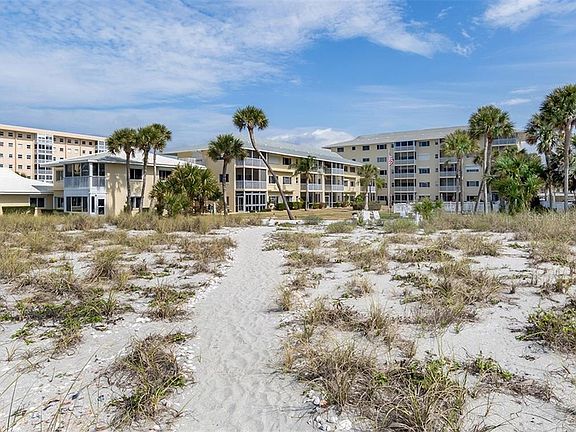 5th image of 1200 Tarpon Center Dr APT 104