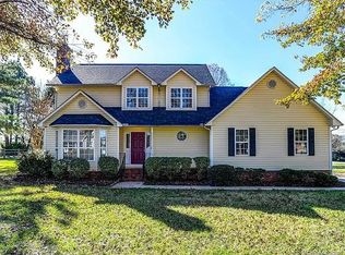 110 Turnberry Ln, Mooresville, NC 28117