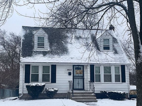 3rd image of 14837 Perry Ave