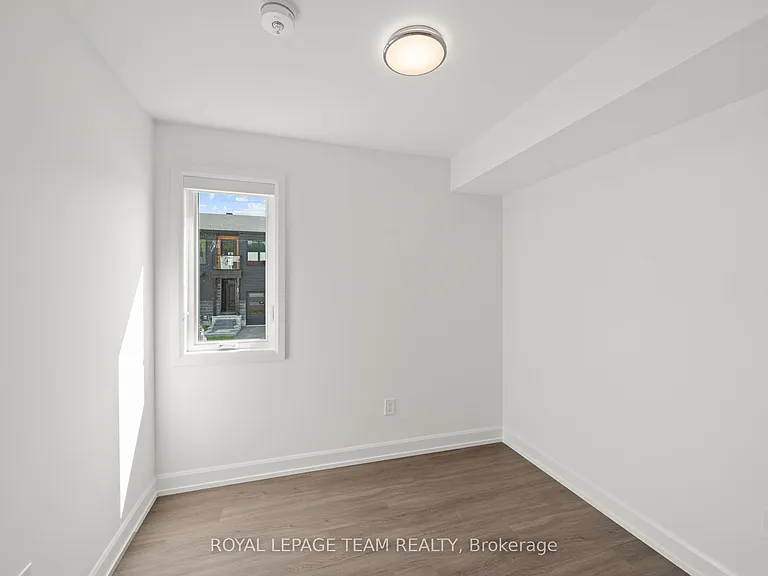 998 Hollington St #MAIN — Photo 22