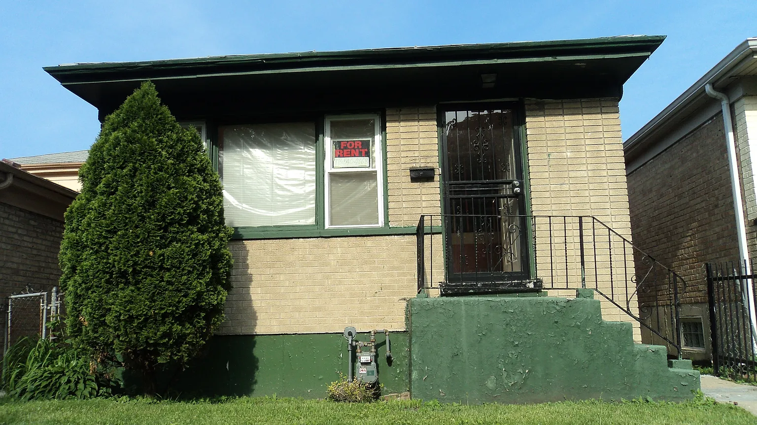5311 S Lowe Ave photo 1