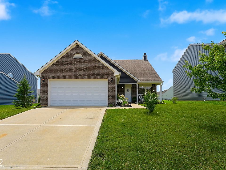 1st image of 889 Cherry Tree Ln