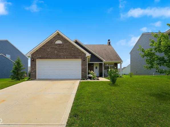 889 Cherry Tree Ln, Greenwood, IN 46143