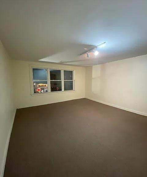 118 Main St — Photo 1