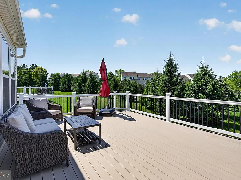 815 S Haines Cir — Photo 34