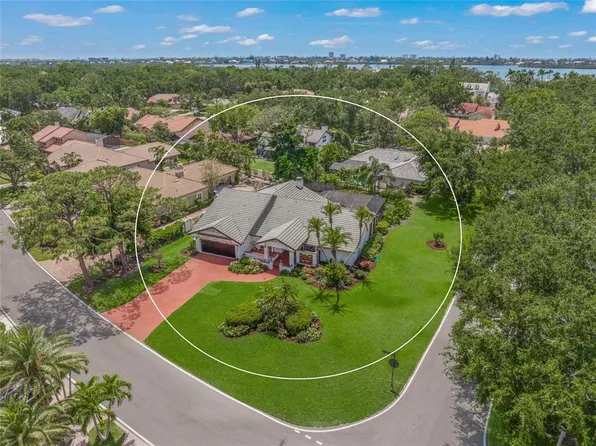 4636 Pine Harrier Dr, Sarasota, FL 34231