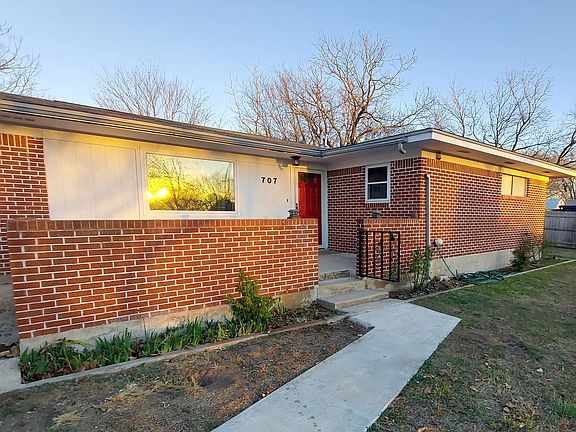 2nd image of 707 Lewis Dr