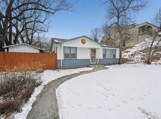13 El Sereno Dr, Colorado Springs, CO 80906