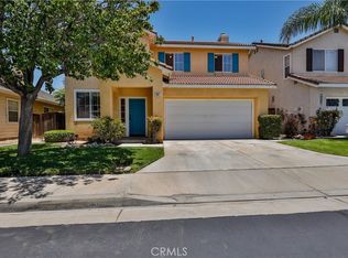 341 Camden Ct, Corona, CA 92879