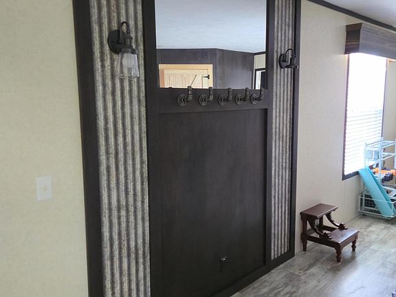 5th image of 6073 Mohawk Dr