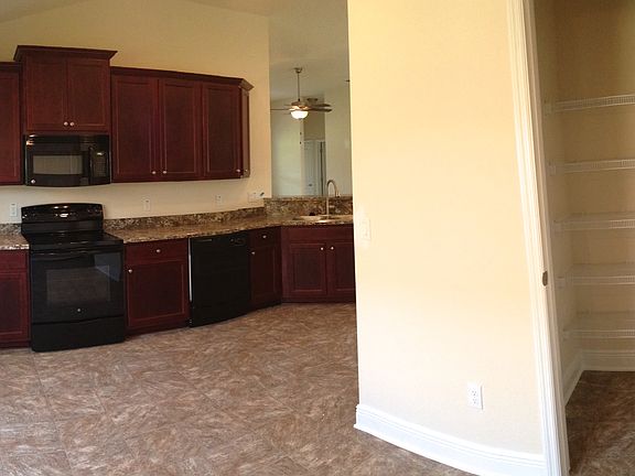 3rd image of 2173 Bexley Dr
