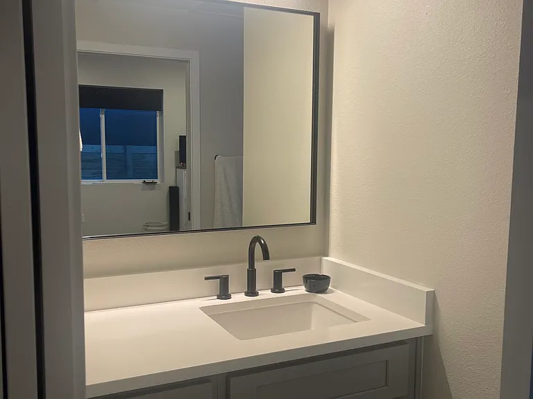 4025 N Jason St #101 — Photo 5