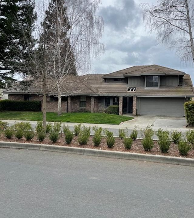 1st image of 7702 Dutra Bend Dr