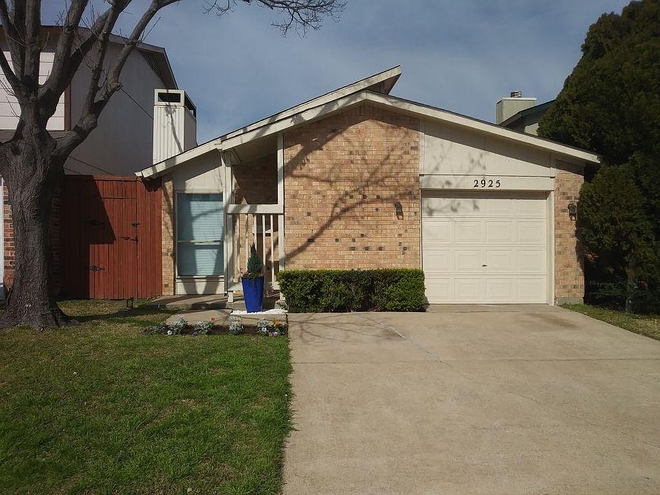 1st image of 2925 Pegasus Dr