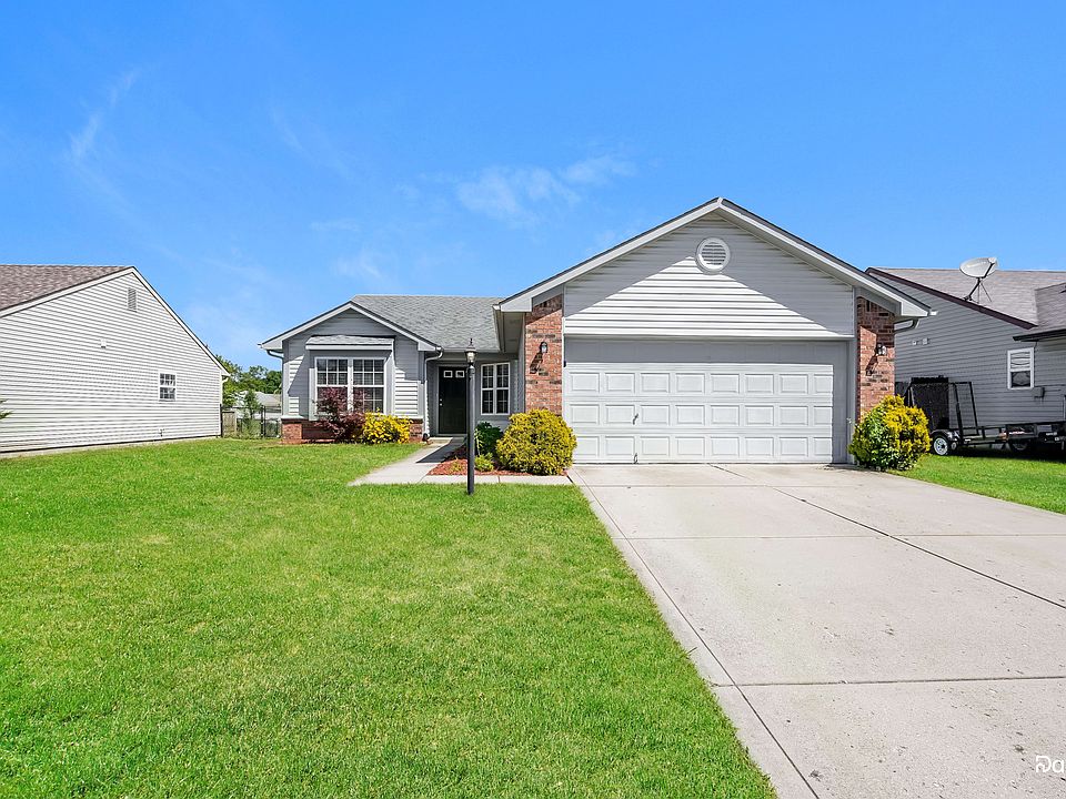 1st image of 7540 Scatter Woods Ln