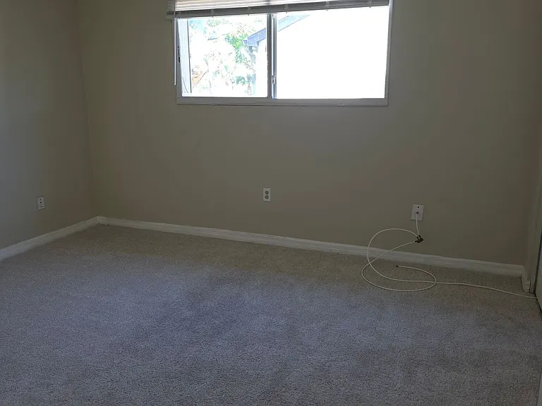 922 Lake Destiny Rd #F — Photo 14