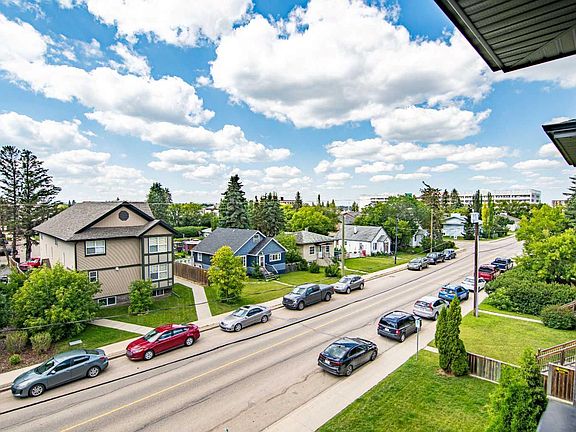 5th image of 3615 51st Ave #301