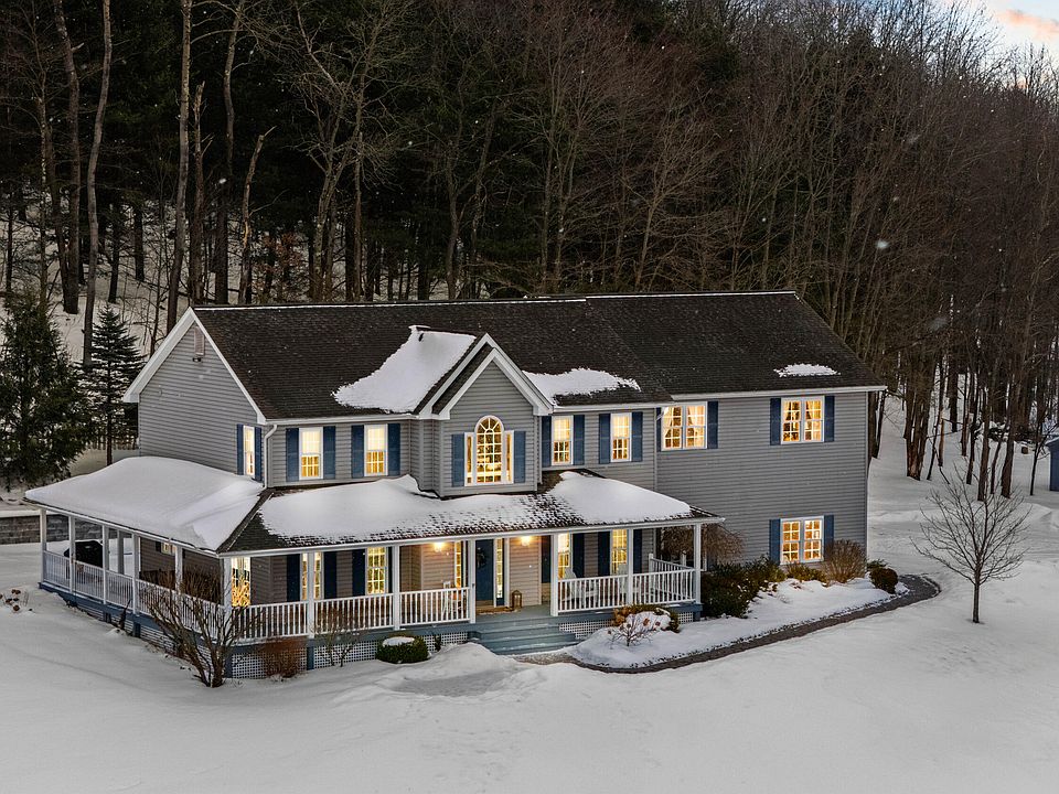 1st image of 981 Lander Dr