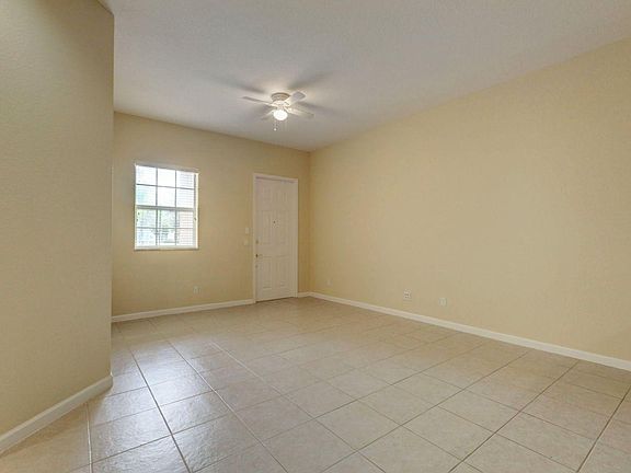 4th image of 10400 SW Stephanie Way #5105