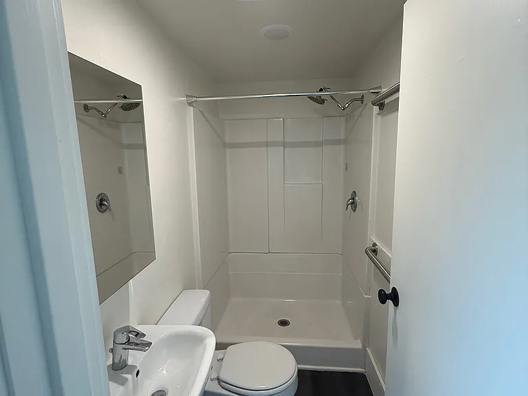 1514 Garden St #4 — Photo 6
