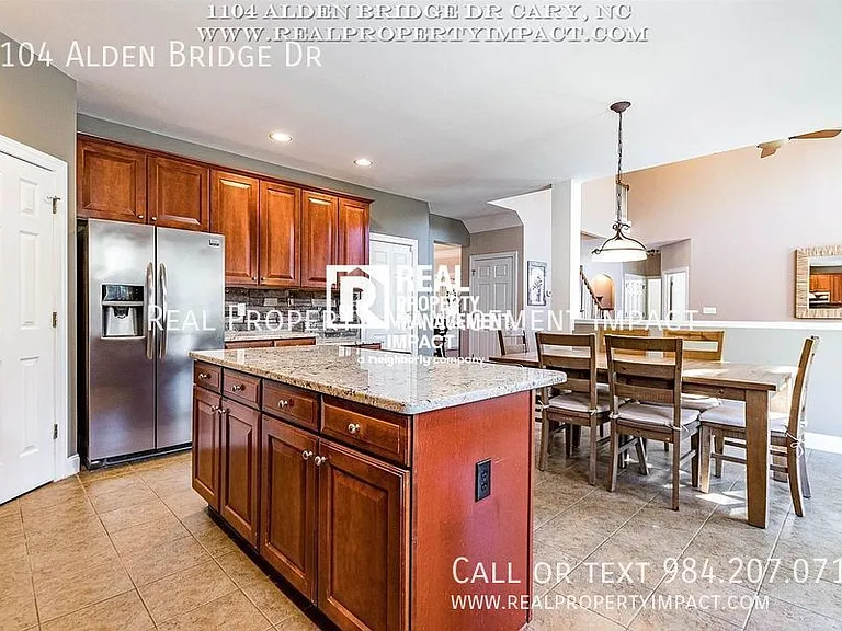 1104 Alden Bridge Dr — Photo 14