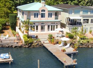 14012 Riviera Pl NE, Seattle, WA 98125