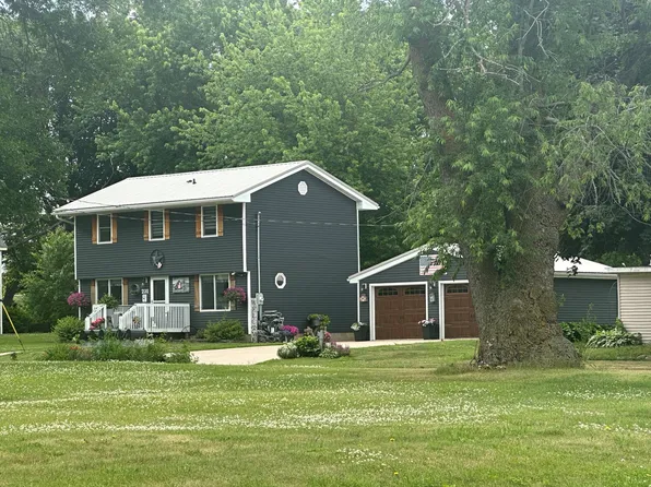 231 4th St, Garvin, MN 56132