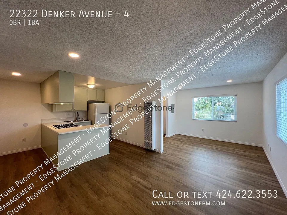 22322 Denker Ave #4