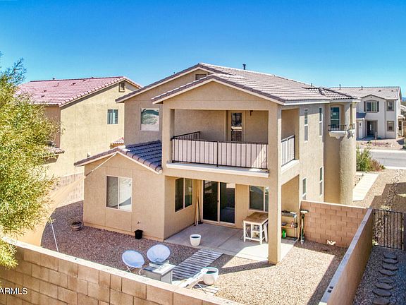 3rd image of 1060 Wagner Pl