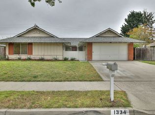 1334 Sterling Ave, Carpinteria, CA 93013