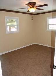 4th image of 900 W 67th Ave