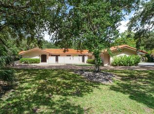 11950 SW 67th Ct, Pinecrest, FL 33156