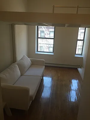 Rented by J Misrahi Realty Corp | media 23