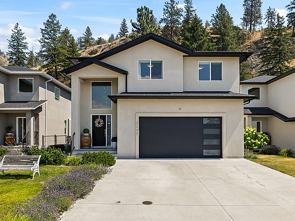 2nd image of 3085 Riesling Way