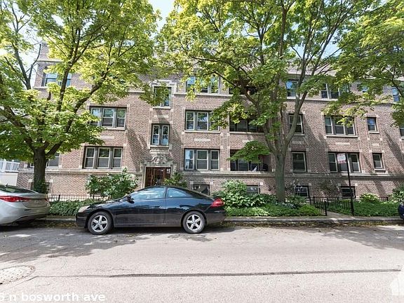 4th image of 3546 N Bosworth Ave #612
