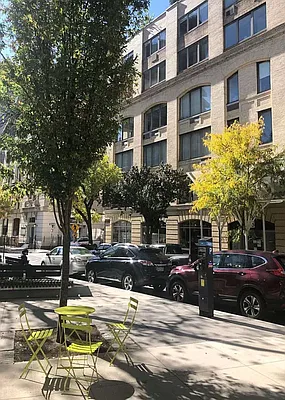 Rented by Triplemint | media 8