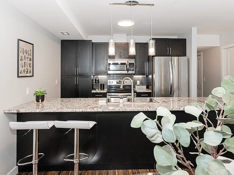 515 McMillan Ave #2 — Photo 15
