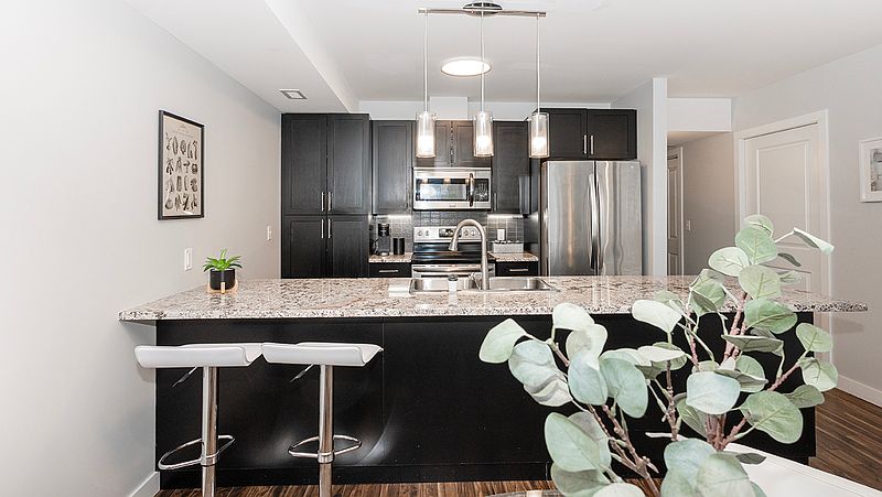 Winnipeg Apartment for rent - 2 Bedrooms — photo 17