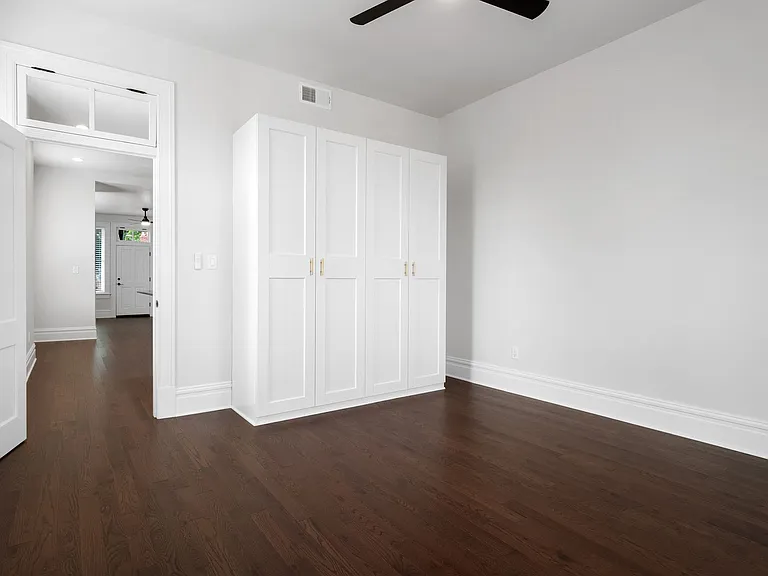 1300 Sidney — Photo 13