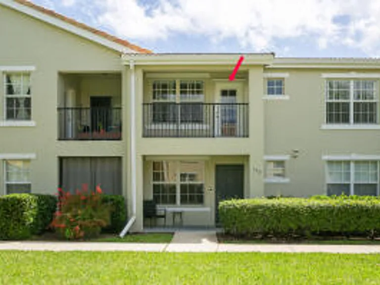 140 SW Peacock Blvd #21-205 — Photo 5