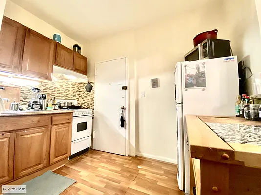 Rented by Native Real Estate LLC | media 16