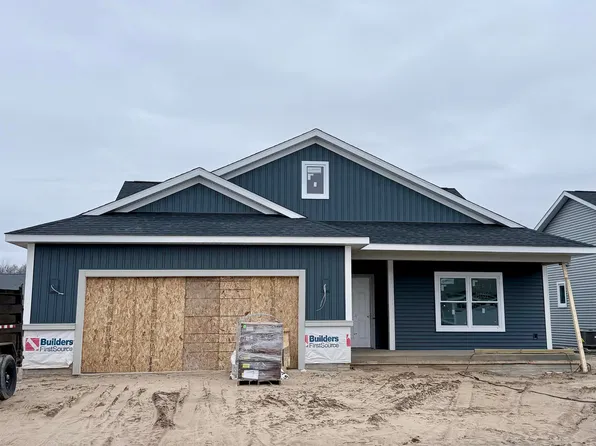 6101 E Diamond View Dr, Midland, MI 48642