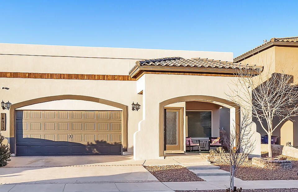 1st image of 14913 Tierra Haven Ave